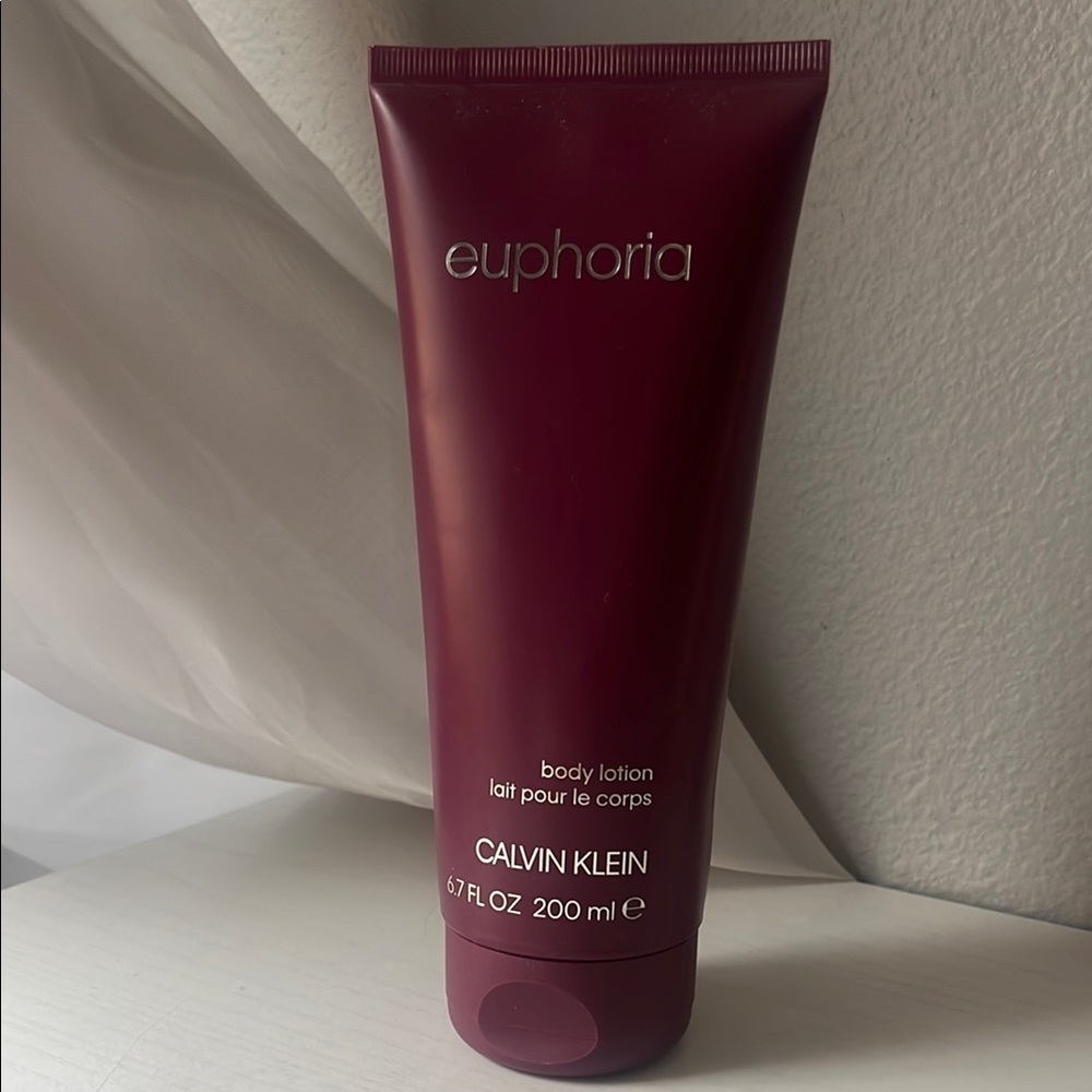 Calvin Klein Euphoria Body Lotion